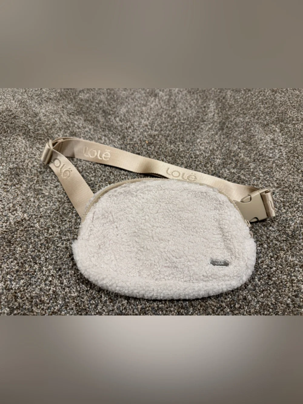 Lole Beige Sherpa Crossbody Belt Bag Multi Adjustable Zippers